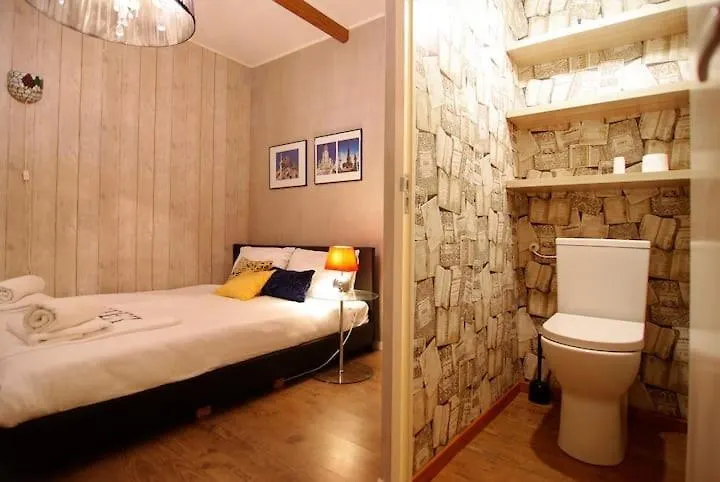Group Stay, 7 Minutes Away From Amsterdam! Halfweg Netherlands